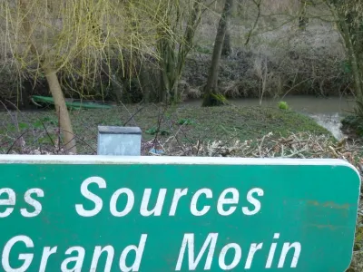 source à Lachy